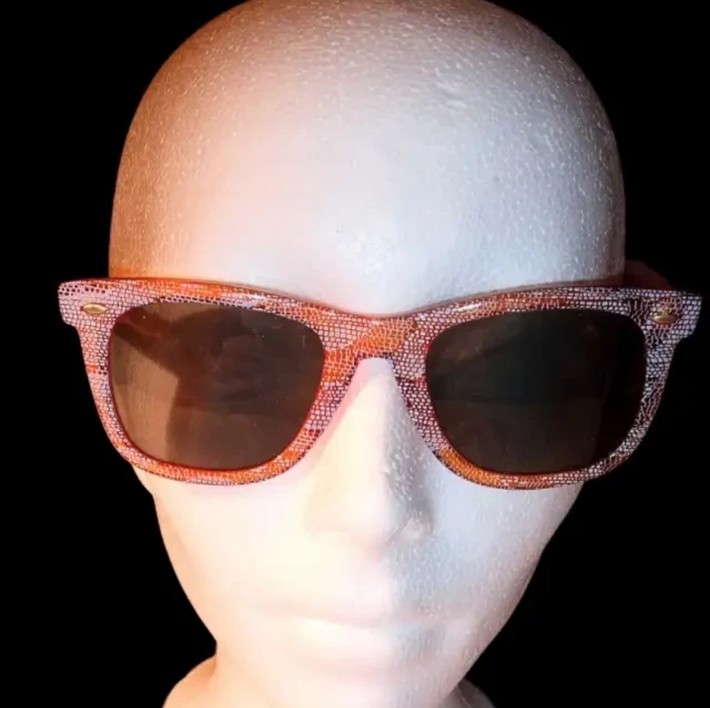 Vintage Unique "Sunshade"  Clear Orange and White Sunglasses